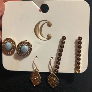 Earring set